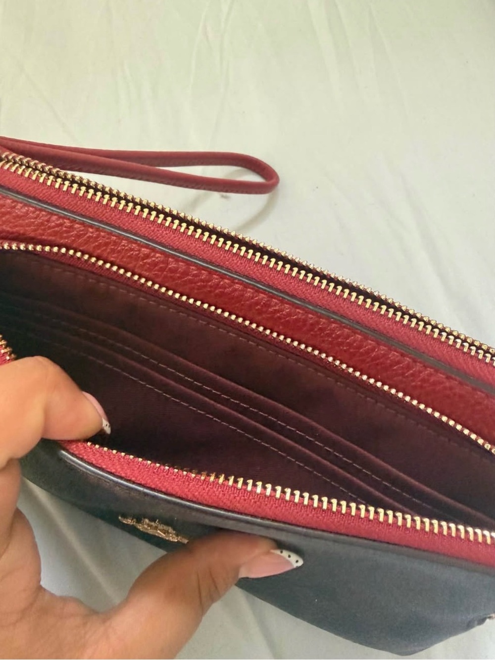 Coach wristlet - Picture 3 of 4